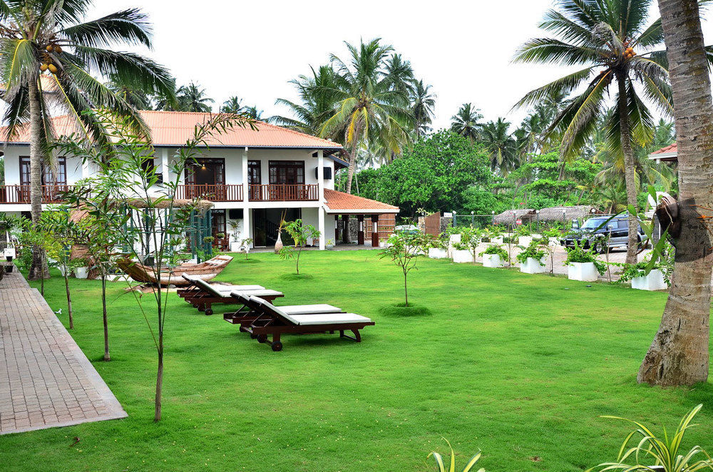 White Villa Resort Ahungalla Bagian luar foto